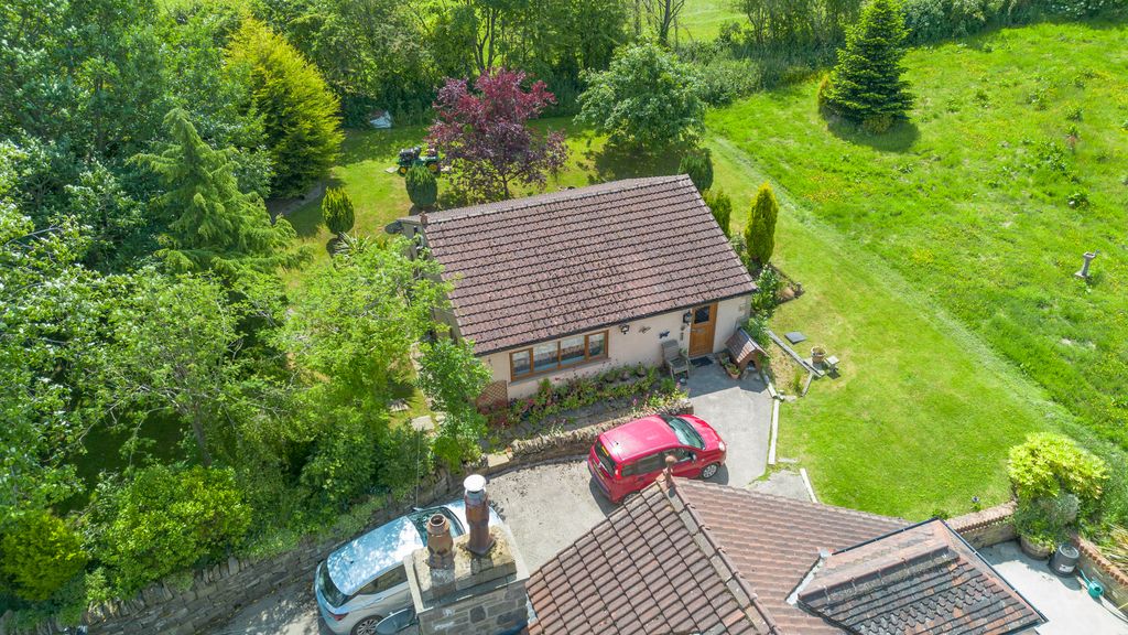 Additional image 23 of 6 bed detached house for saleWild Grove, Pudsey LS28