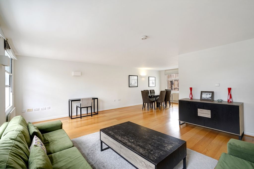 Property photo 2 of 13 Jll