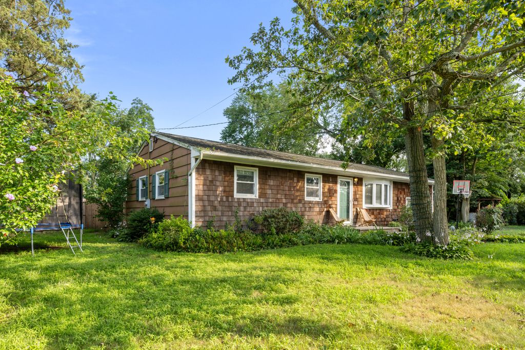 Property photo 1 of 29