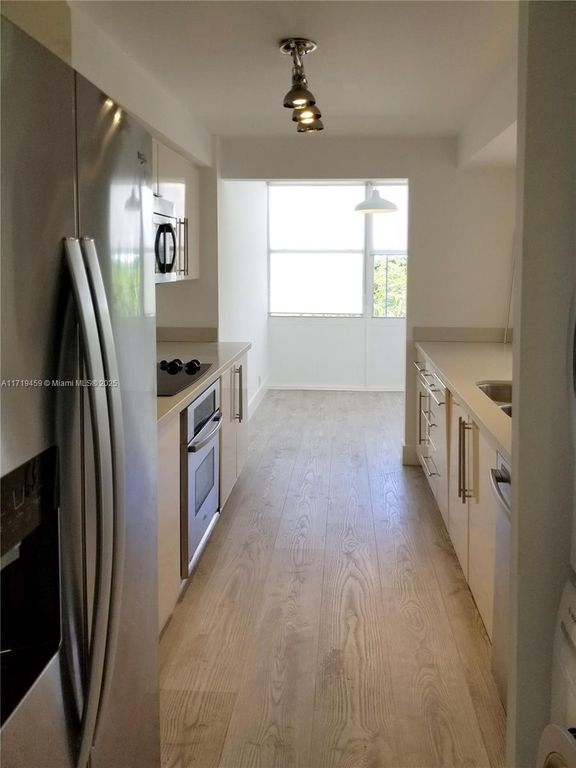 Property photo 3 of 22 <Alttext/>