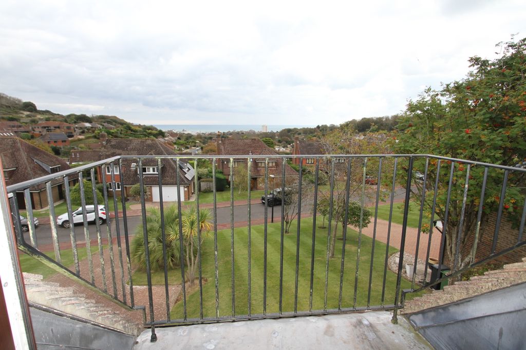 Additional image 21 of 4 bed detached house for saleLincoln Close, Eastbourne BN20