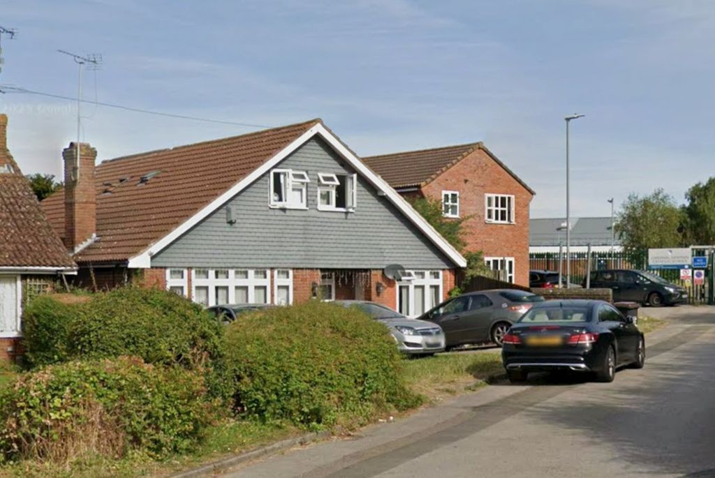 Property photo 1 of 15 Front View