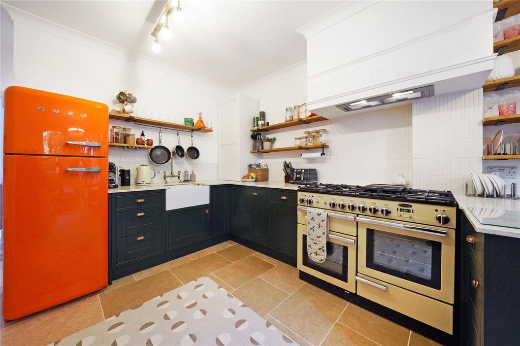 Property photo 2 of 18 Picture No. 07