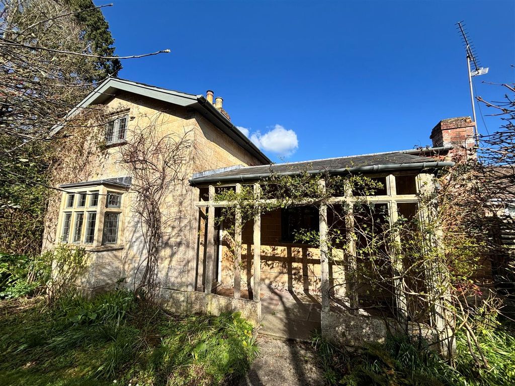 Property photo 2 of 19 4.Jpg