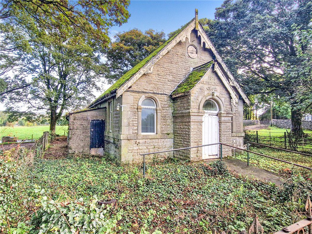 Property photo 1 of 9 External