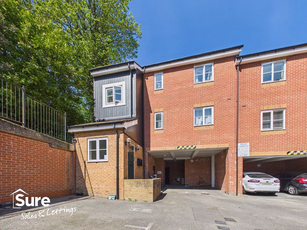 Property photo 1 of 14 1003850