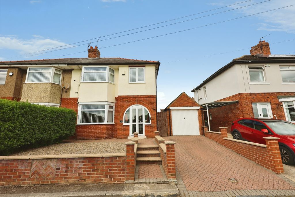 Property photo 1 of 15 Pbox-Img.Jpg