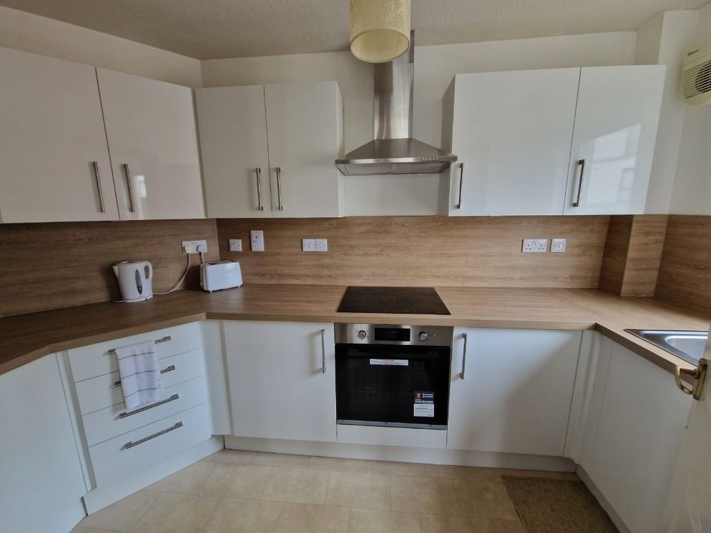 Property photo 3 of 8 Photo 3