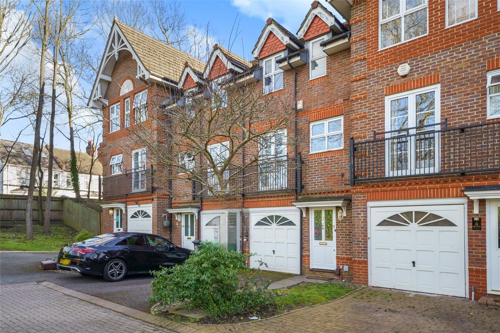 Property photo 1 of 25 Picture No. 31