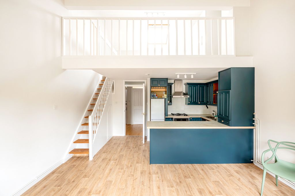 Property photo 2 of 12 Picture No. 33