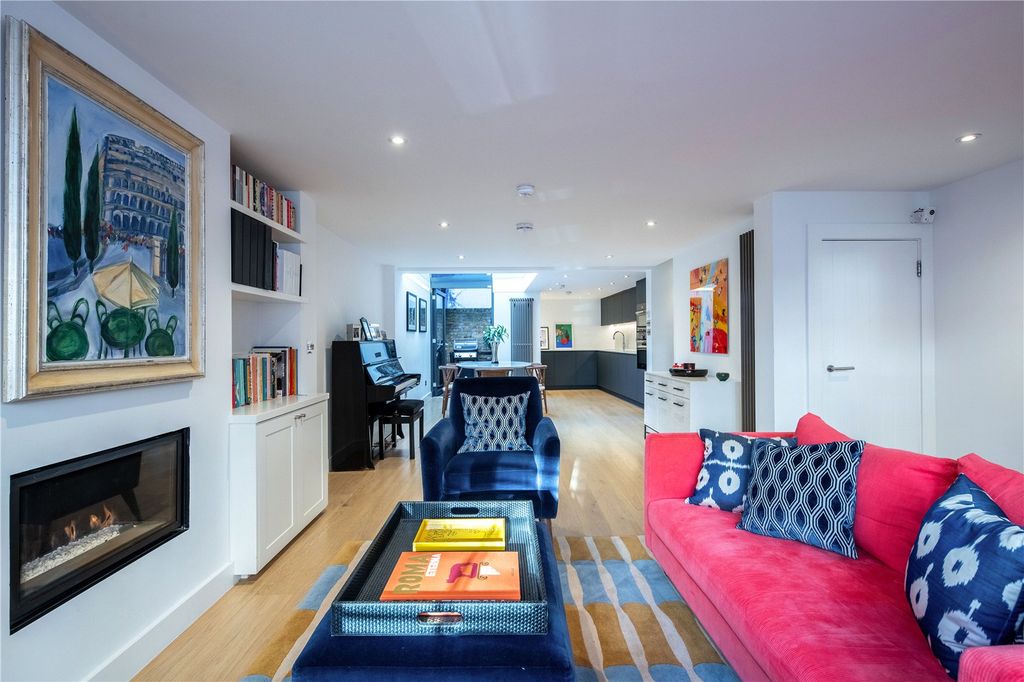 Property photo 3 of 13 Reception Room 2