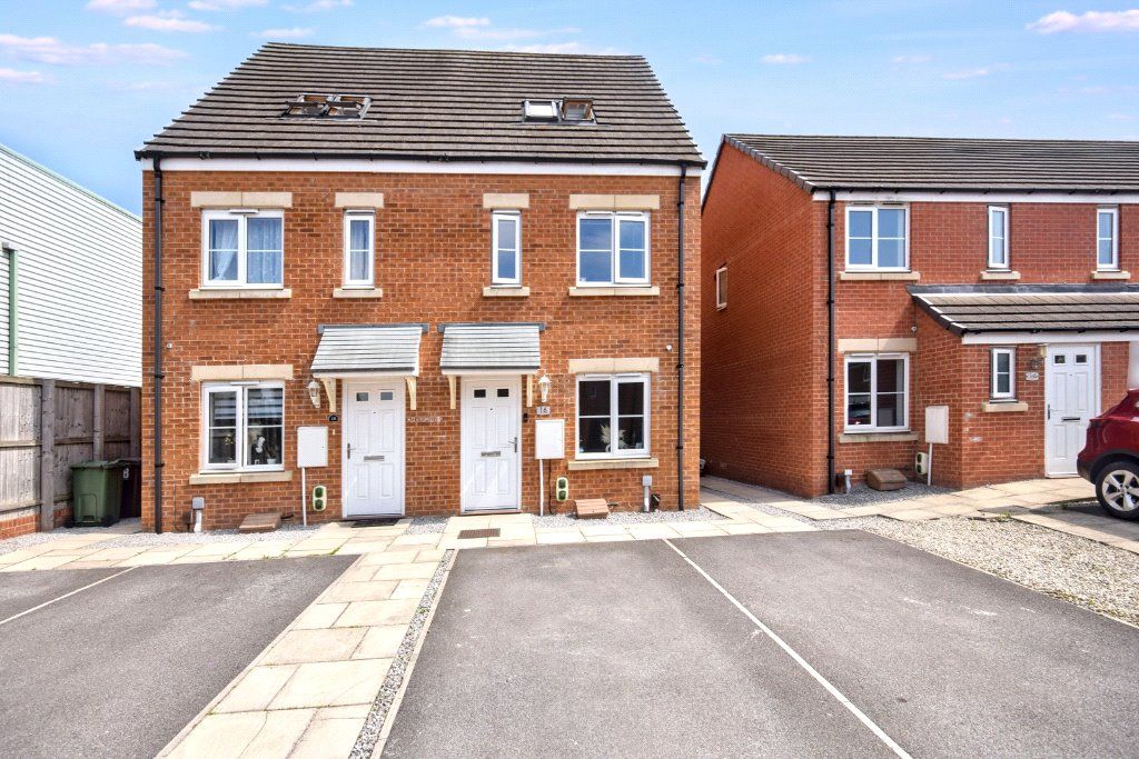 Property photo 1 of 17 Picture No. 05
