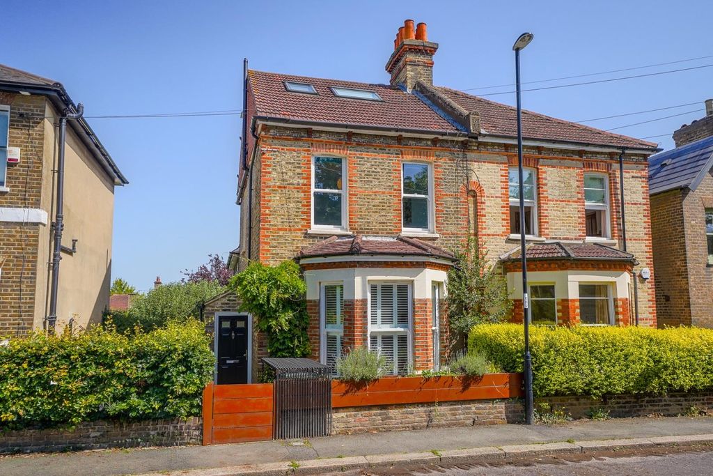 Property photo 1 of 18 Dsc05600-Hdr.Jpg