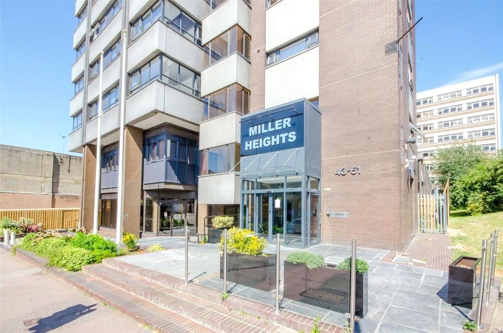 Property photo 3 of 5 Picture No. 17