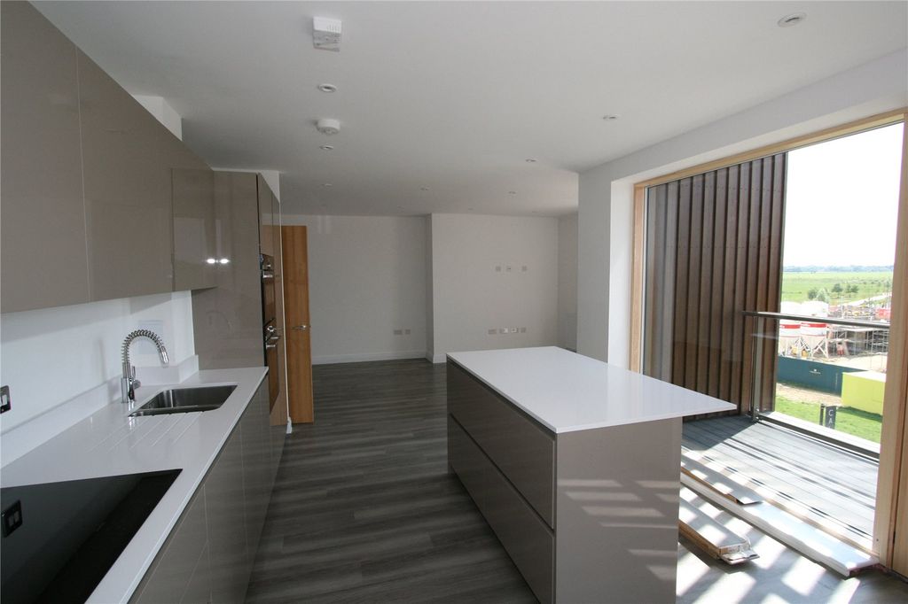 Property photo 2 of 9 Picture No. 09