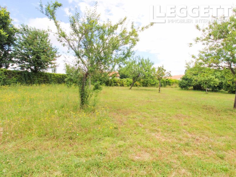 Property photo 3 of 10
