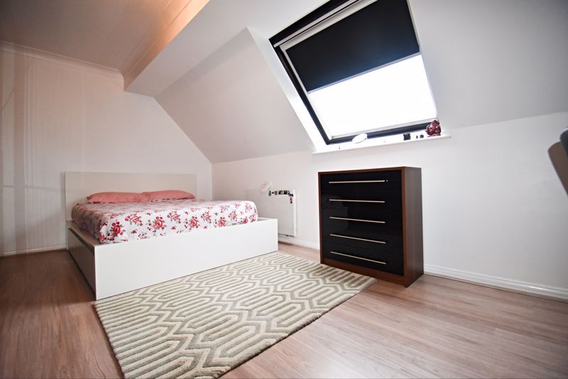 Property photo 2 of 11 Photo 9