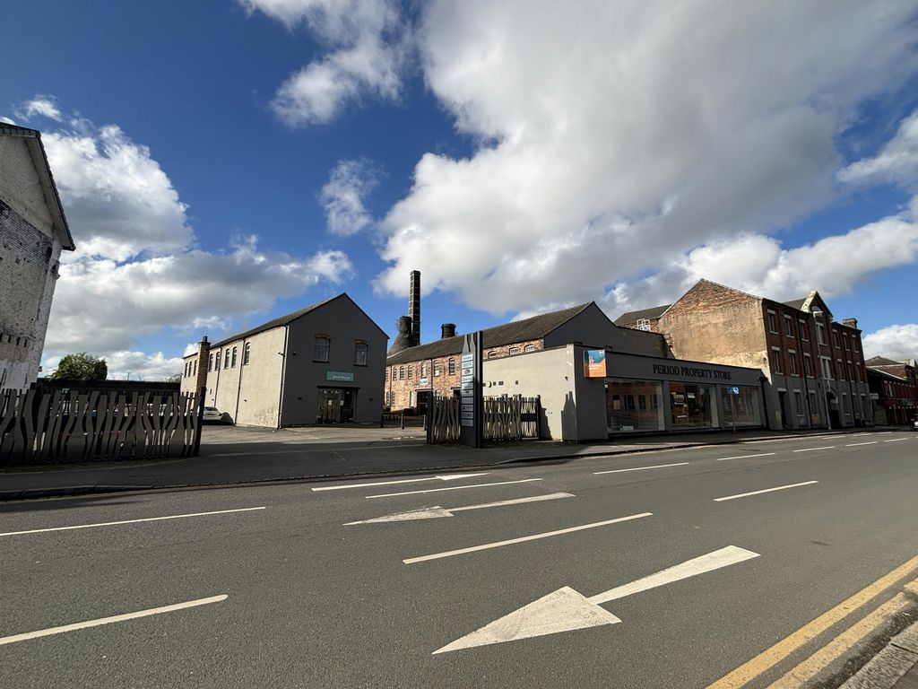 Property photo 2 of 10 Site Frontage