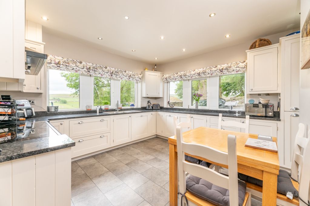 Property photo 3 of 53 Dining Kitchen