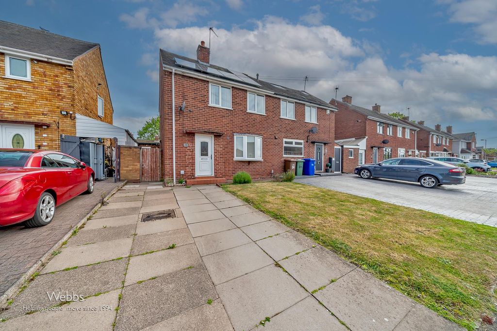 Property photo 1 of 23 Â© Webbs Estate Agents Â© (88 Of 165).Jpg