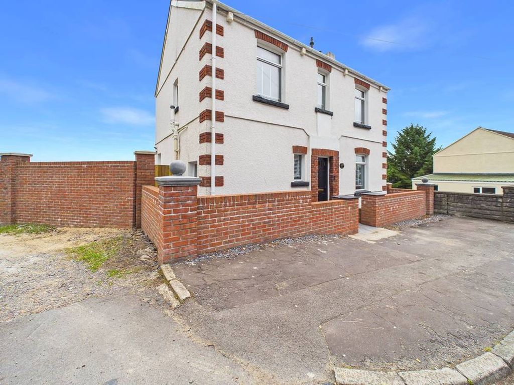 Property photo 1 of 31