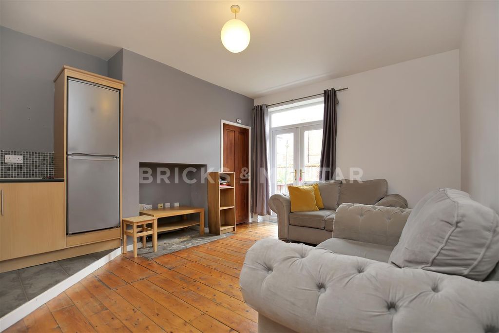 Property photo 3 of 13 Q8I7Jziqve2Lzhcrvrfvjw.Jpg