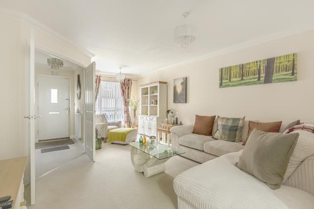 Property photo 3 of 10 Internal View