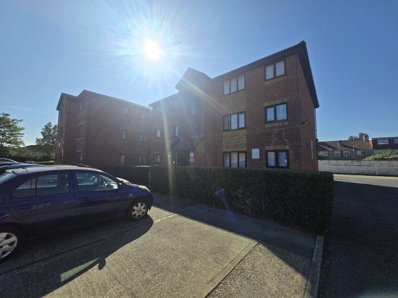 Property photo 1 of 6