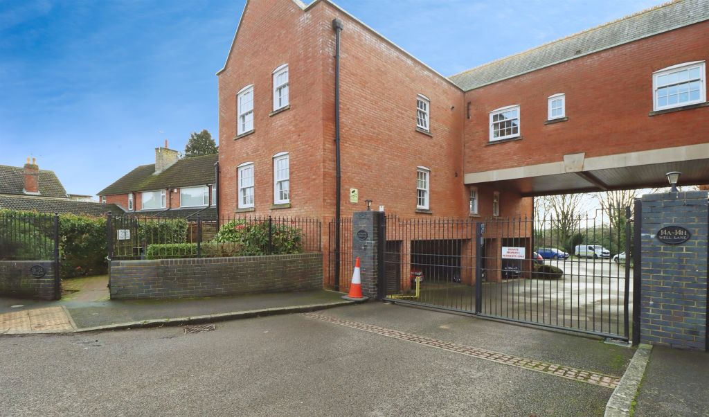 Property photo 1 of 20