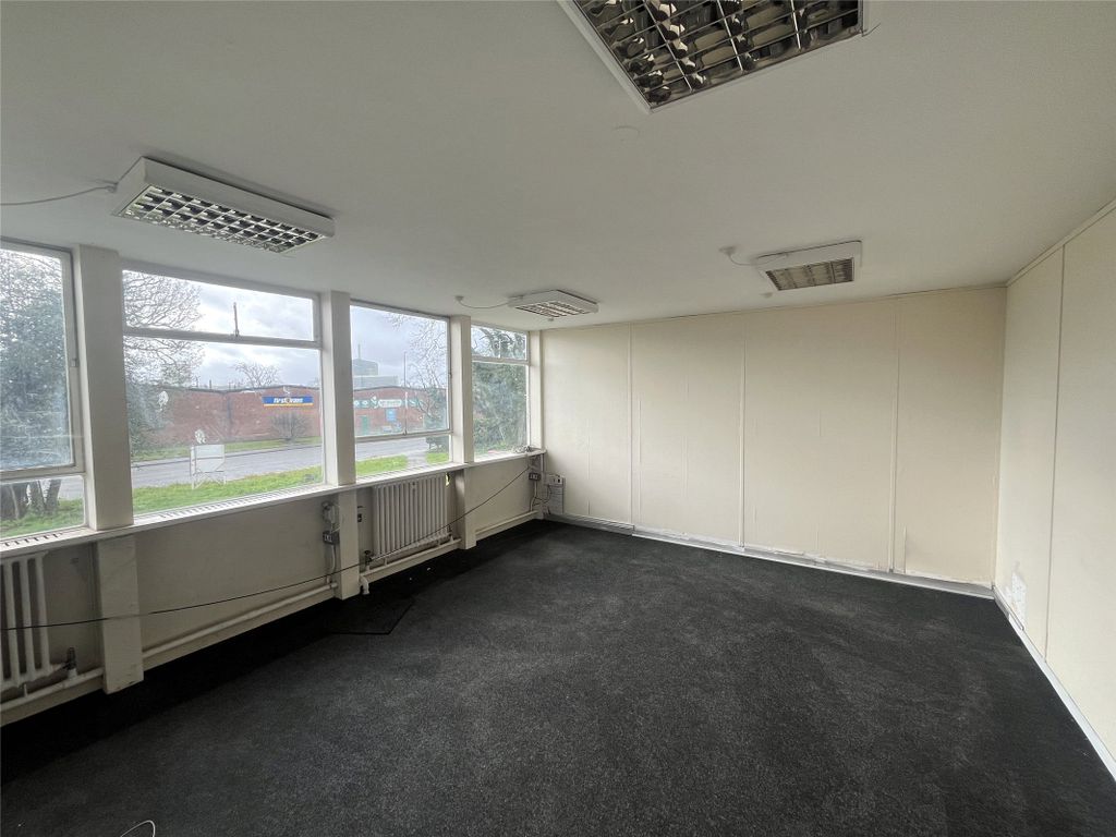 Property photo 2 of 2 Picture No. 04