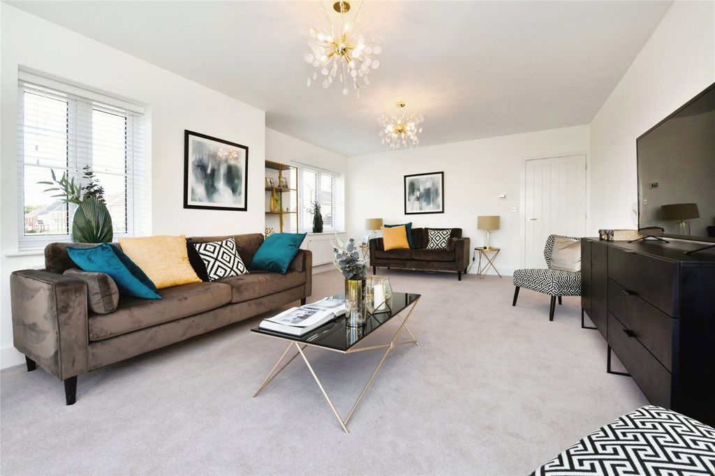 Property photo 2 of 15 Picture No. 19