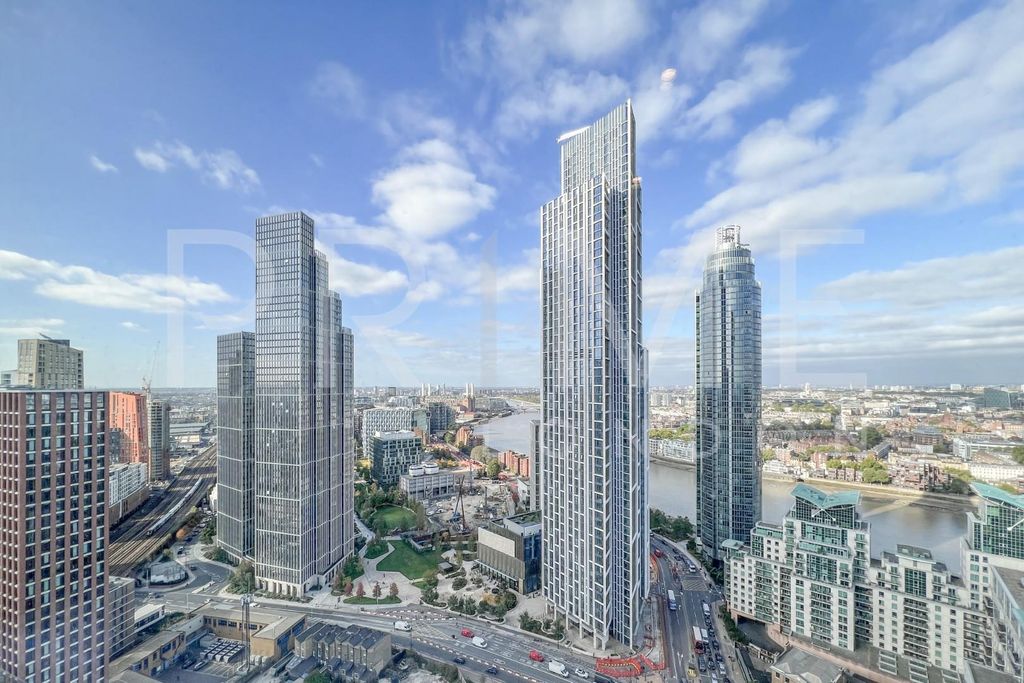 Property photo 2 of 9 Dt2B28 (6).Jpg