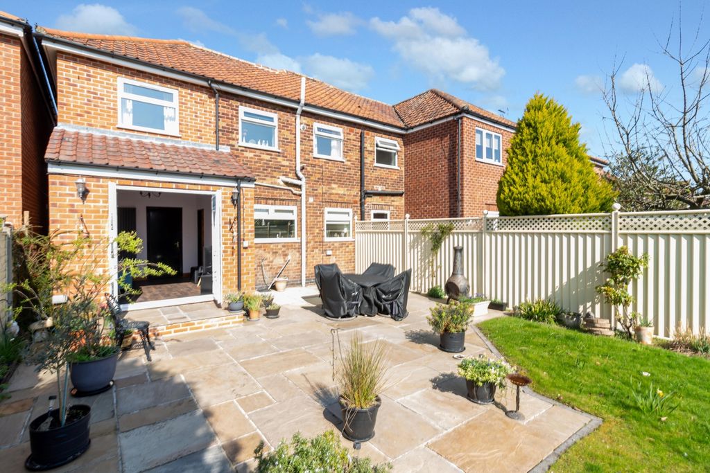 Property photo 1 of 12 Img_1265