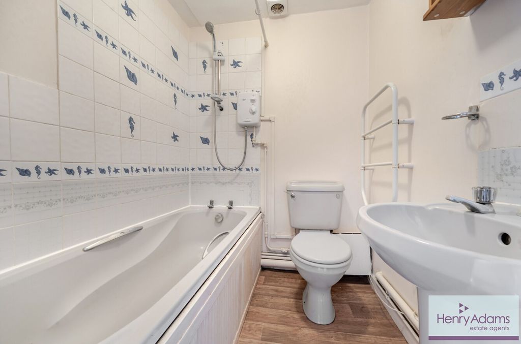 Additional image 8 of Studio for saleCharles Street, Petersfield GU32