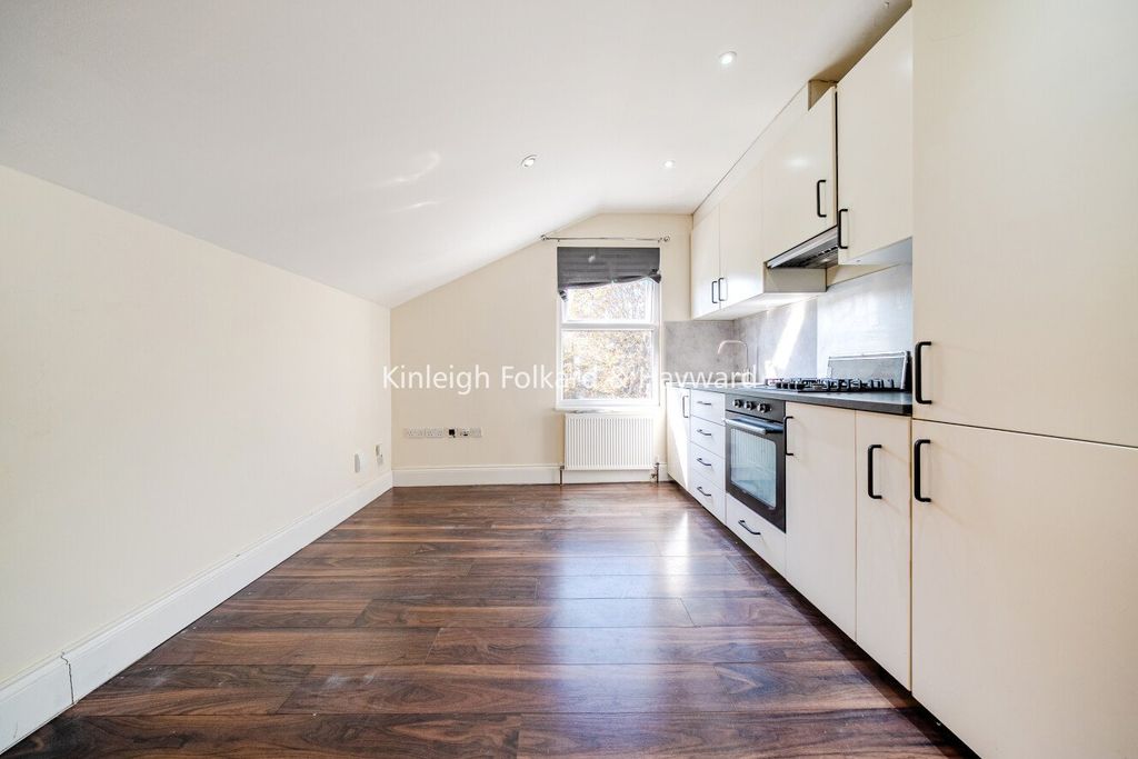 Property photo 2 of 11 Picture No. 09