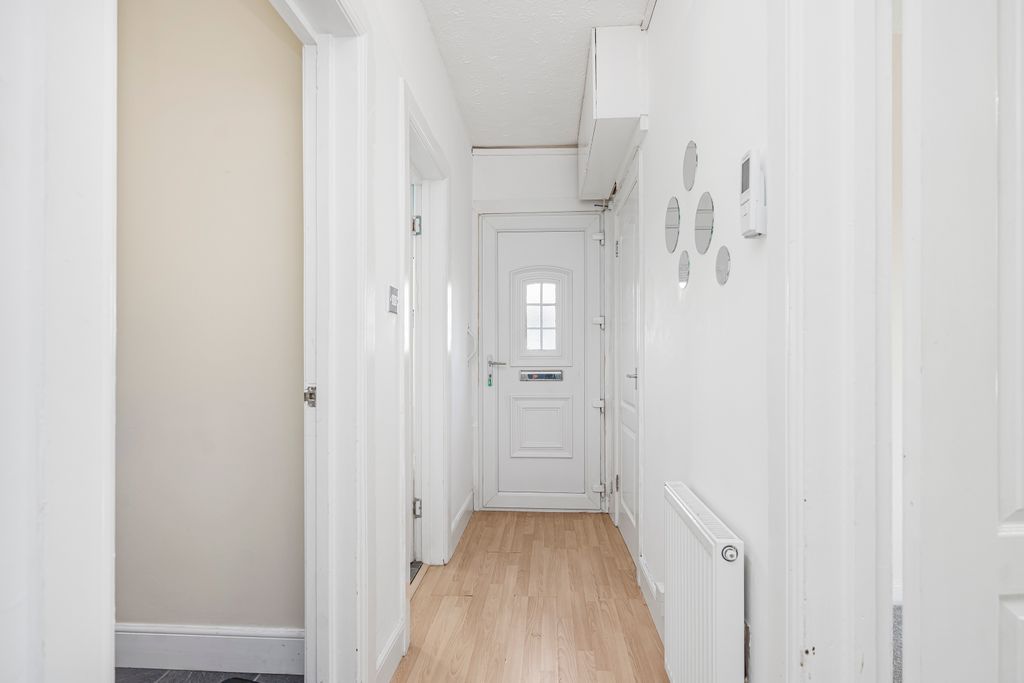 Additional image 6 of 2 bed flat for saleWyndford Avenue, Uphall EH52