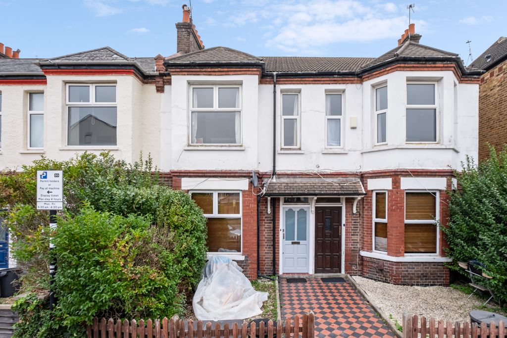 Property photo 2 of 10