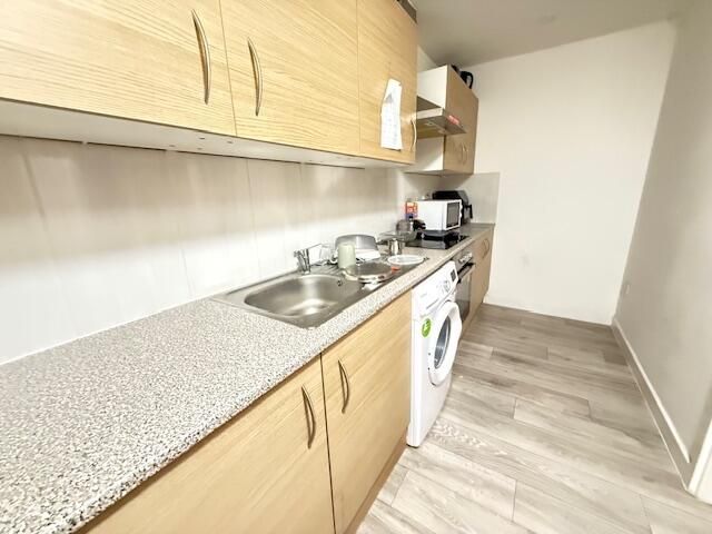 Property photo 3 of 4