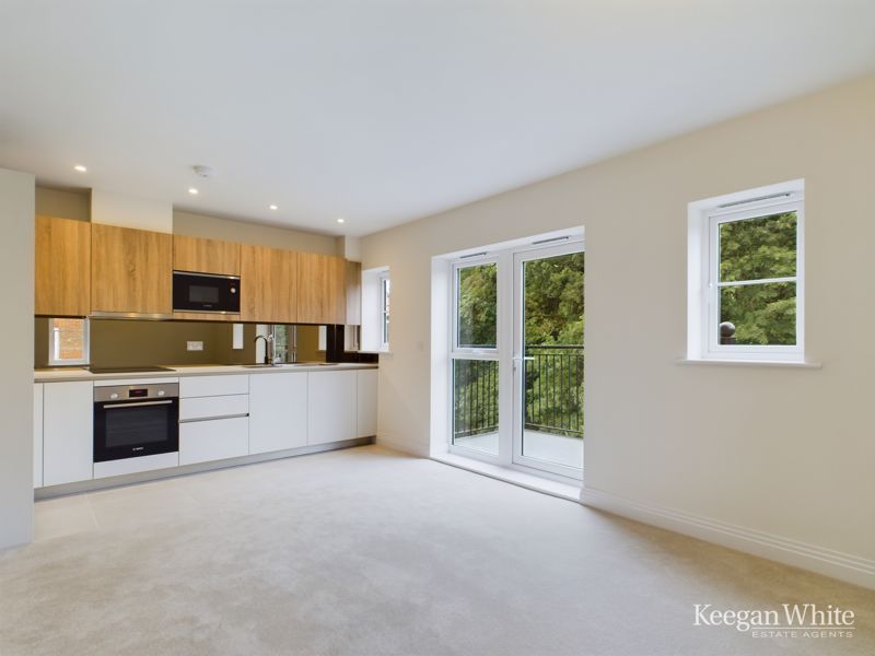 Property photo 3 of 11 Photo 7