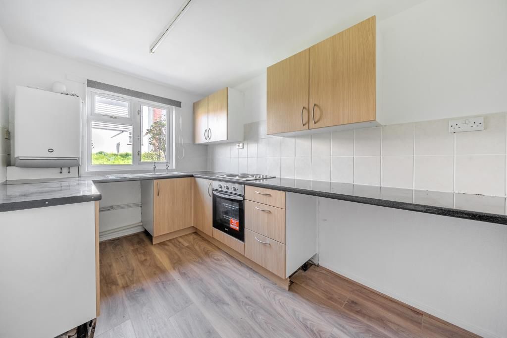 Property photo 2 of 15 Kitchen