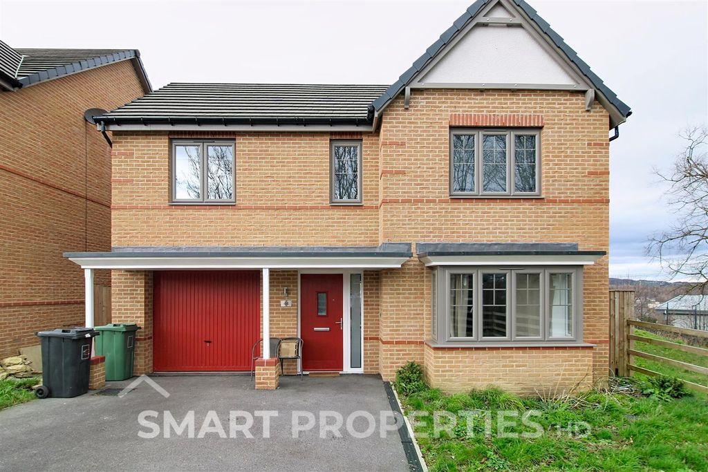 Property photo 1 of 19 Exterior