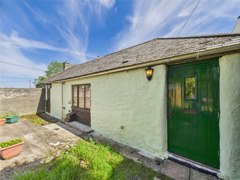 Property photo 1 of 16 3764923