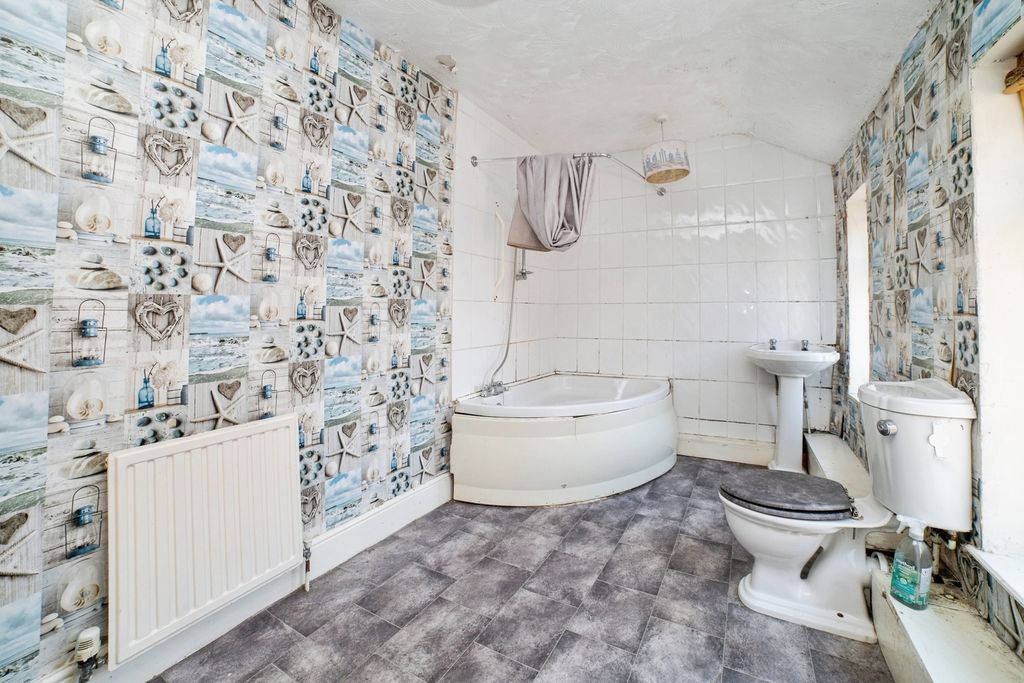 Property photo 3 of 15 Pbox-Img.Jpg