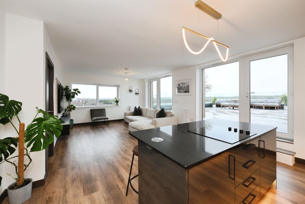 Additional image 7 of 1 bed flat for saleEdinburgh Gate, Harlow CM20