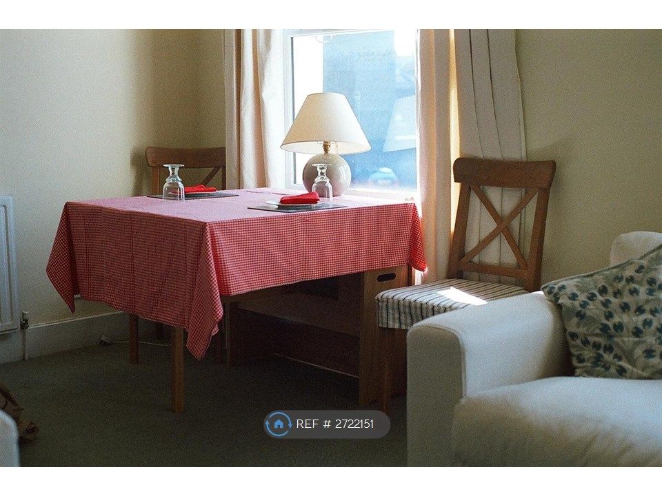 Property photo 2 of 16 Large Sitting Room Diner!