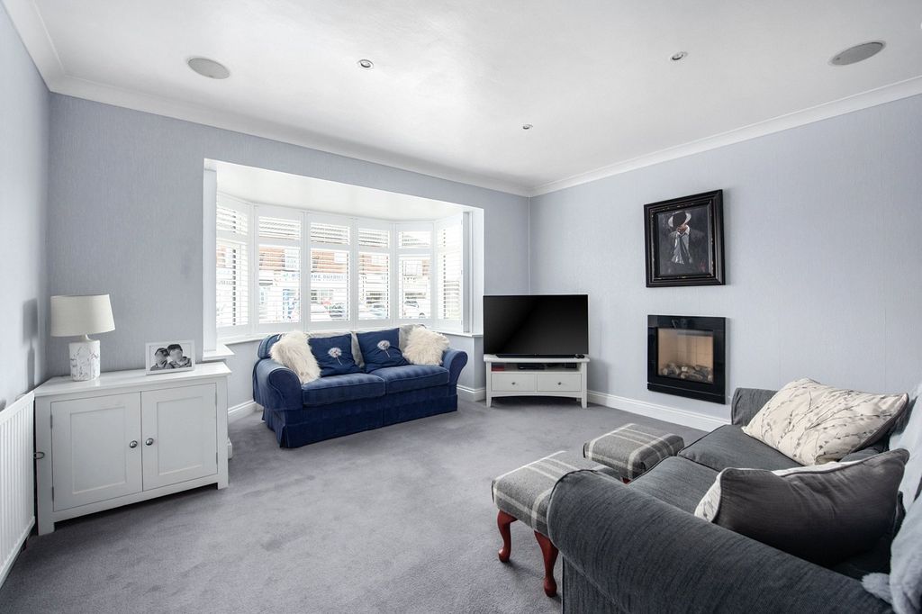 Property photo 2 of 16 Picture No. 16