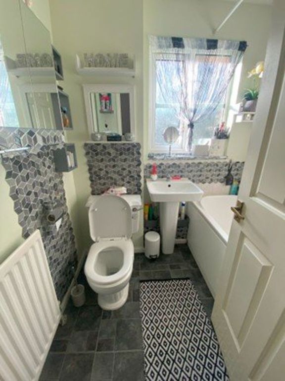 Property photo 3 of 3