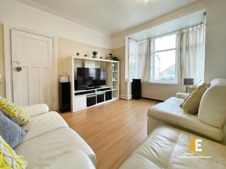 Property photo 3 of 24