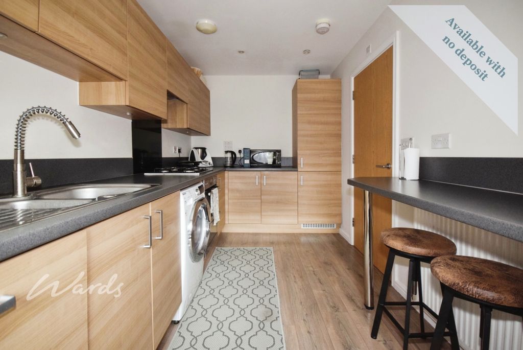 Property photo 3 of 14 6A88d447-Kitchen