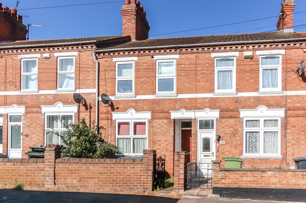 Property photo 1 of 7 Front